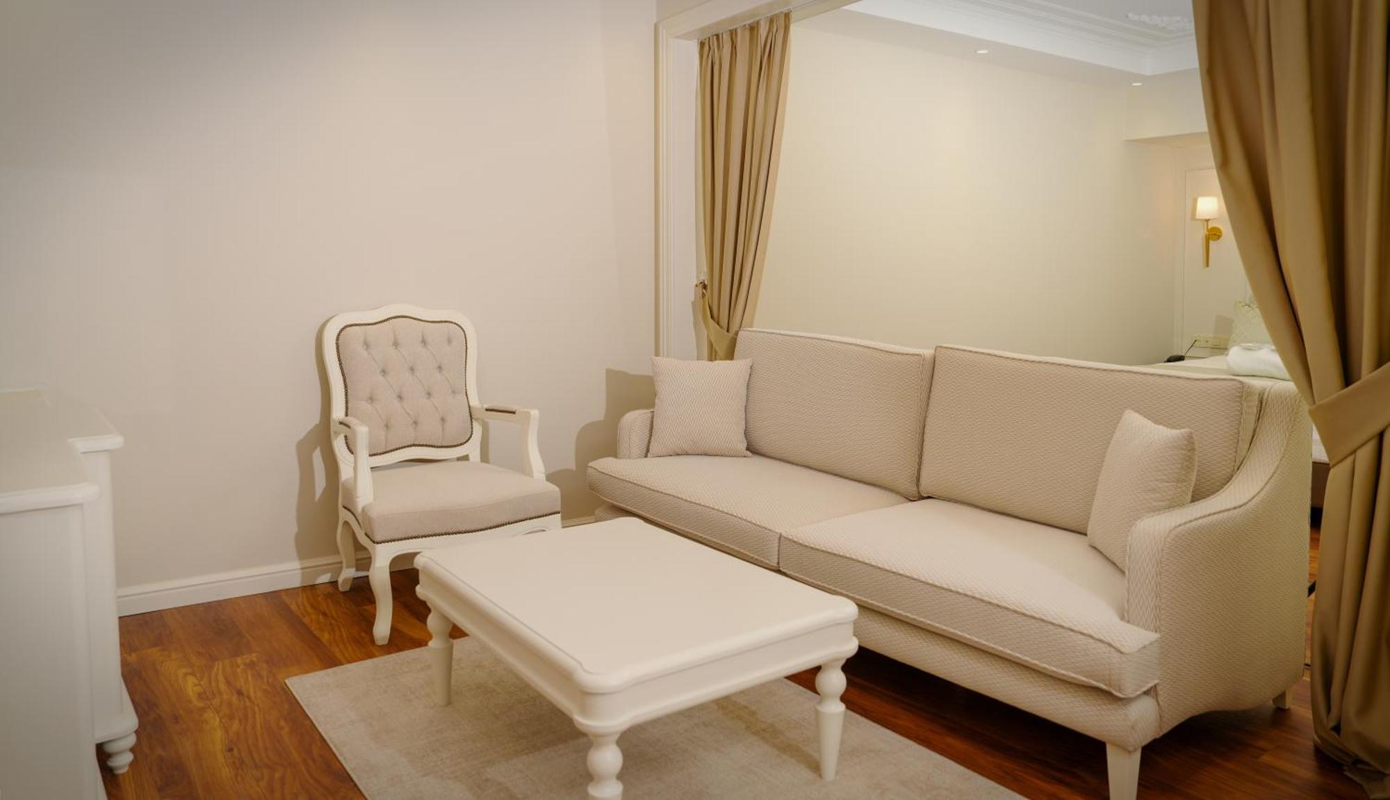 Gaia Suites อิสตันบูล ภายนอก รูปภาพ